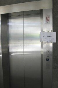 Lift FKIP Akan Diperbaiki Dalam Dua Hari Ke Depan